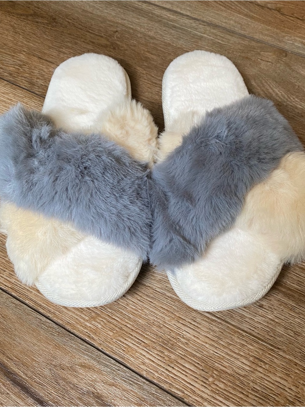 Faux Fur Fuzzy Cross Band Slippers Grey Apricot Open Toe Slides Size 8 EU 38/39